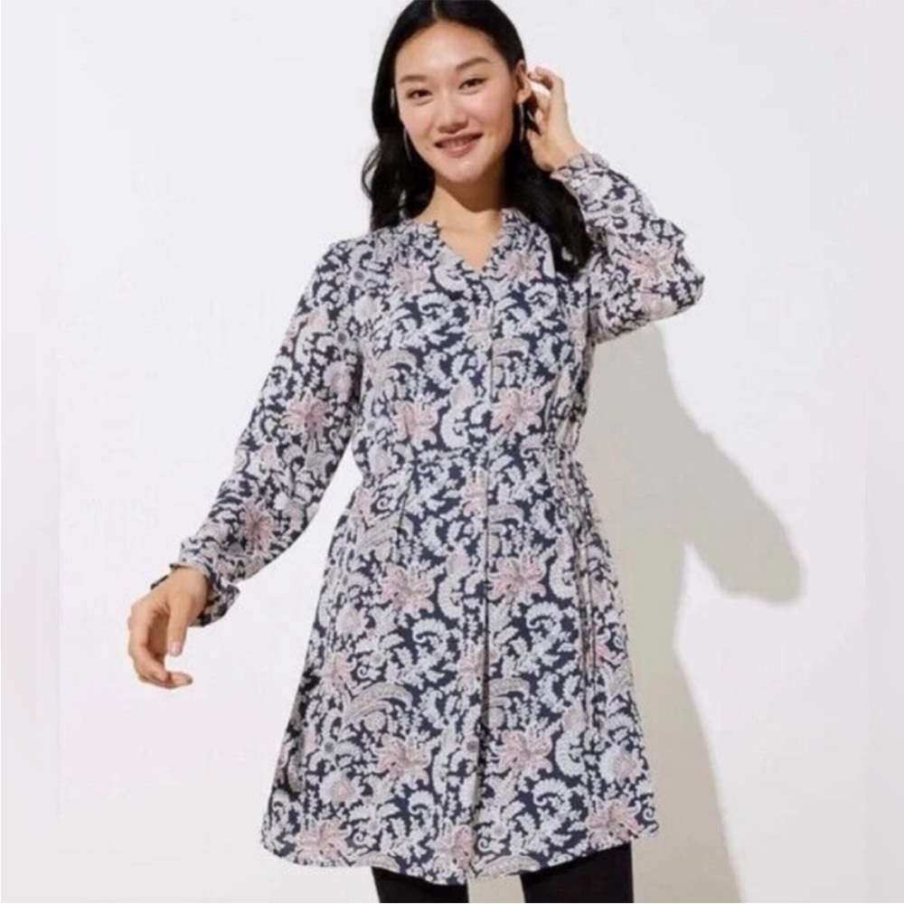 XL LOFT Paisley Print Floral Prairie Split Neck
Long Sleeve Lined Dress - Picture 4 of 8